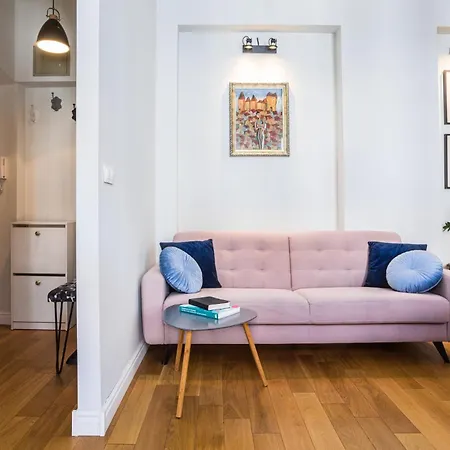 Hans & Greta Klimatyczny W Sercu Katowic * Катовице