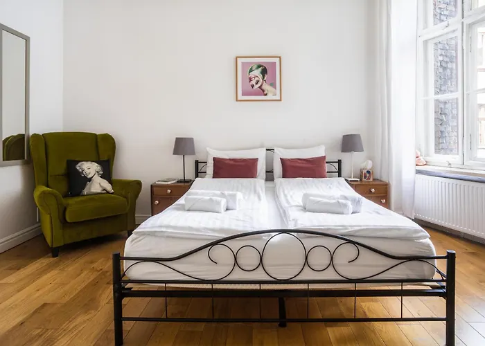 Hans&greta Klimatyczny W Sercu Katowic Katowice